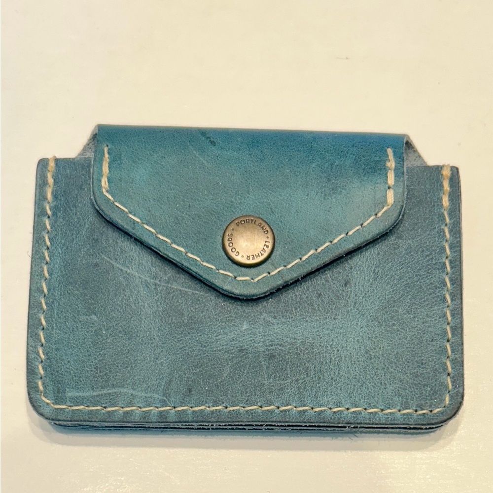 Portland Leather aqua Lovebug Plus